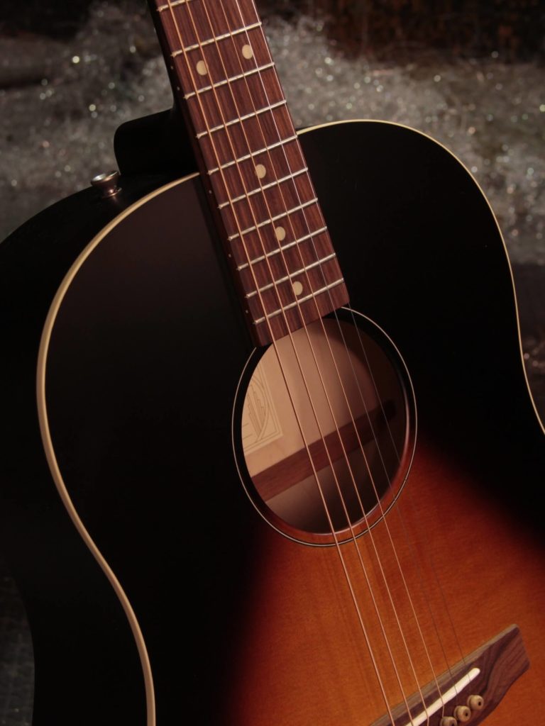 Deco Phonic Highball acoustic guitar close up on soundhole